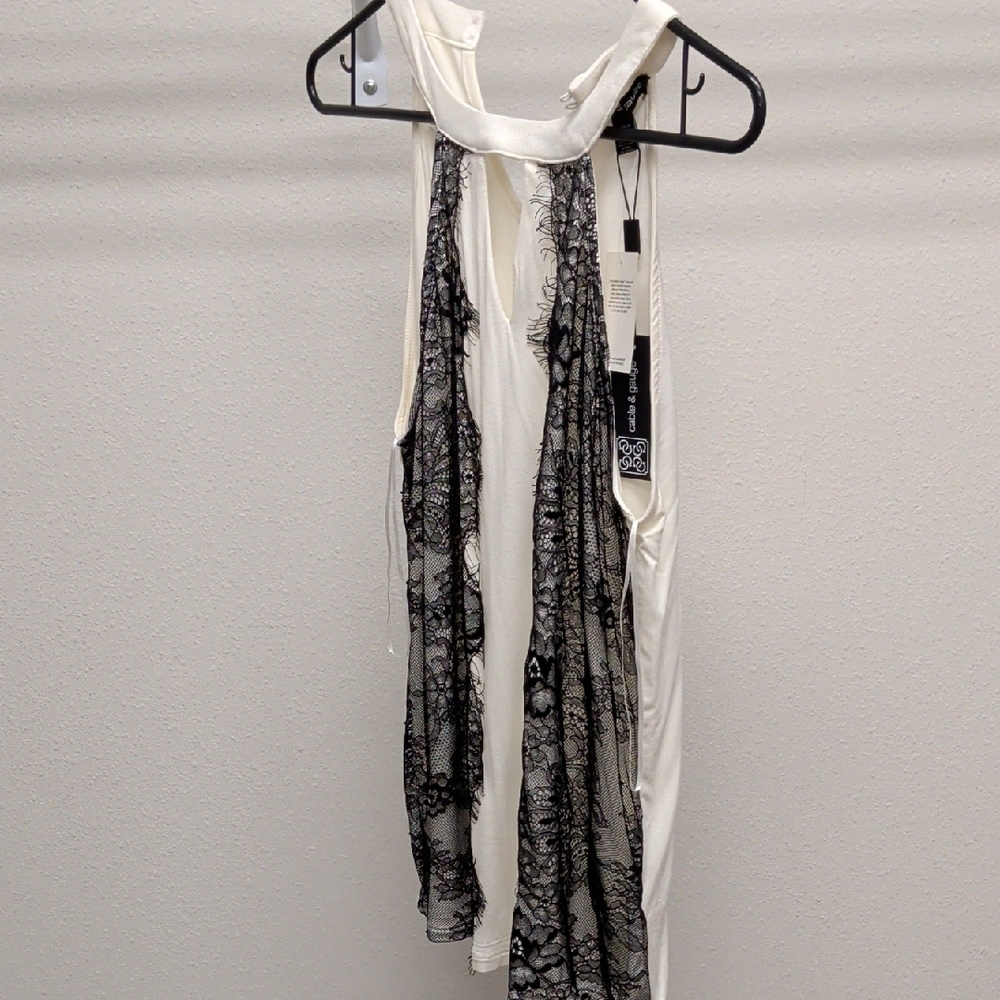 Cable & Gauge White and Black Lace Top